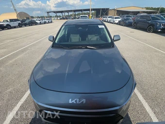 2025 Kia Niro LX - miniatura 2
