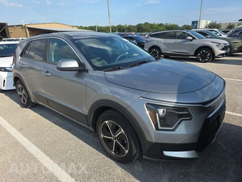 2025 Kia Niro LX - miniatura 3