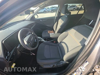 2025 Kia Niro LX - miniatura 7