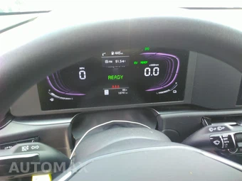 2025 Kia Niro LX - miniatura 18