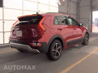 2025 Kia Niro LX - miniatura 4