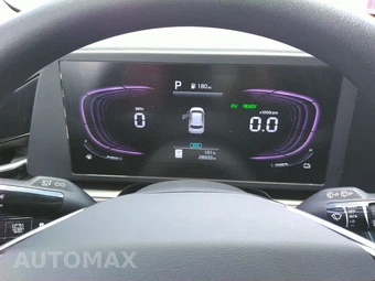 2025 Kia Niro LX - miniatura 17