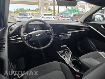 2025 Kia Niro LX - miniatura 11