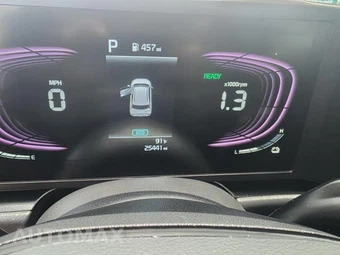 2025 Kia Niro LX - miniatura 23