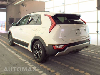 2025 Kia Niro LX - miniatura 6