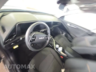 2025 Kia Niro LX - miniatura 11