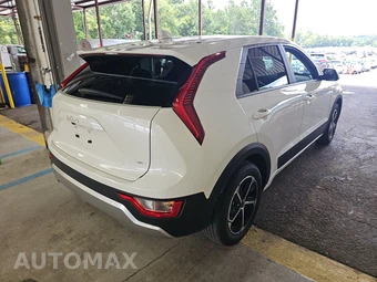 2025 Kia Niro LX - miniatura 4