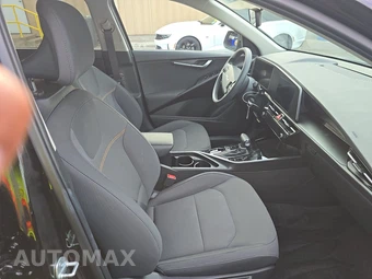 2025 Kia Niro LX - miniatura 8