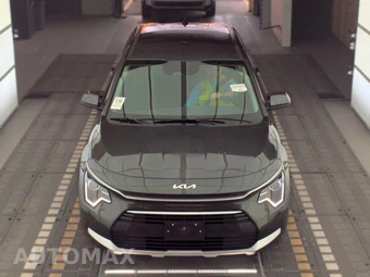 2025 Kia Niro LX - miniatura 2