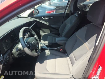 2025 Kia Niro LX - miniatura 7