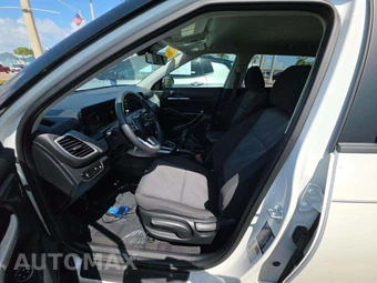 2025 Kia Seltos LX - miniatura 6
