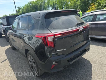 2025 Kia Seltos LX – miniatura 6