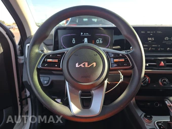 2025 Kia Seltos LX - miniatura 10