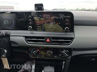 2025 Kia Seltos LX - miniatura 10
