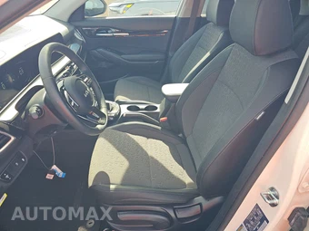 2025 Kia Seltos S – miniatura 7