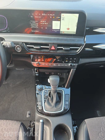 2025 Kia Seltos S – miniatura 11