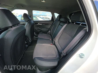 2025 Kia Seltos S – miniatura 13