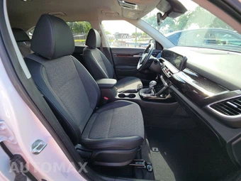 2025 Kia Seltos S – miniatura 8