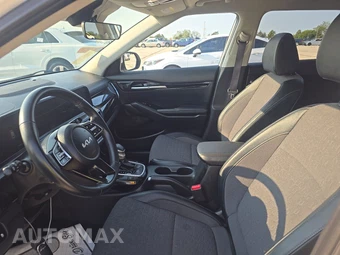 2025 Kia Seltos S - miniatura 7