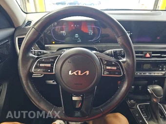 2025 Kia Seltos S - miniatura 10