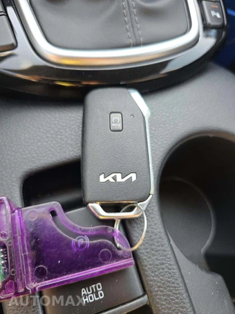 2025 Kia Seltos SX - miniatura 8