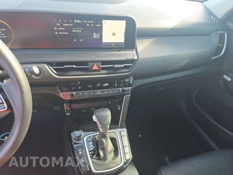 2025 Kia Seltos SX - miniatura 11
