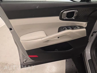 2025 Kia Sorento EX – miniatura 9