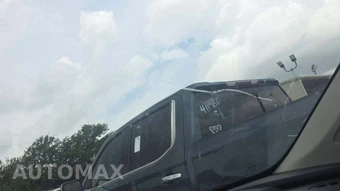 2025 Kia Sorento EX - miniatura 28