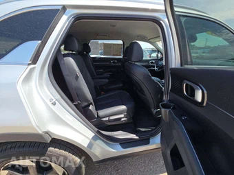 2025 Kia Sorento Hybrid EX - miniatura 14