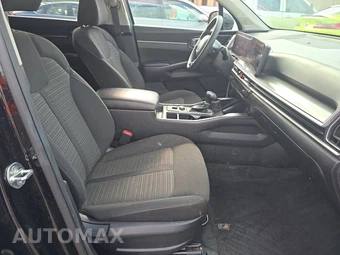 2025 Kia Sorento LX - miniatura 8