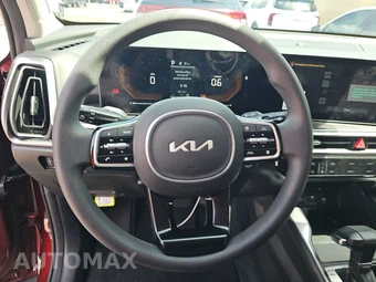 2025 Kia Sorento LX - miniatura 10