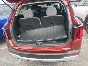 2025 Kia Sorento LX - miniatura 17