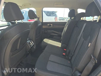 2025 Kia Sorento LX - miniatura 13