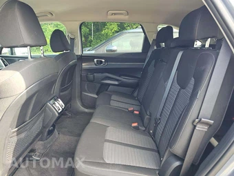 2025 Kia Sorento LX - miniatura 13