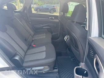 2025 Kia Sorento LX - miniatura 11