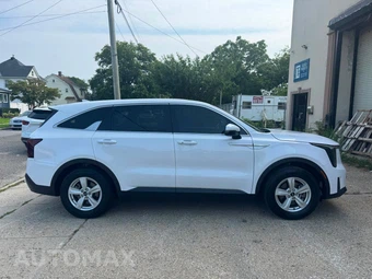 2025 Kia Sorento LX - miniatura 7