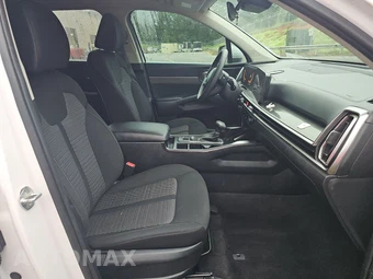 2025 Kia Sorento LX – miniatura 8