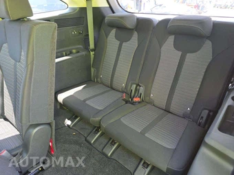 2025 Kia Sorento LX - miniatura 11