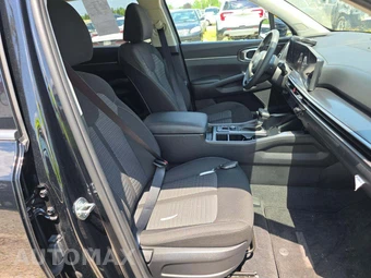 2025 Kia Sorento LX - miniatura 16