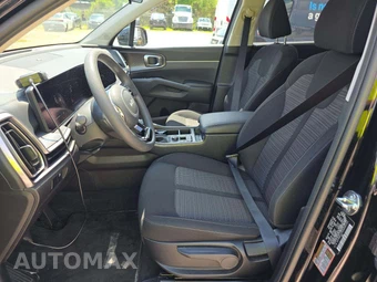 2025 Kia Sorento LX - miniatura 3
