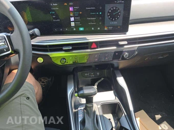 2025 Kia Sorento LX - miniatura 7