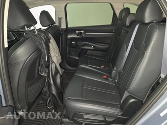 2025 Kia Sorento S - miniatura 13