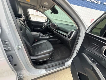 2025 Kia Sorento S - miniatura 10