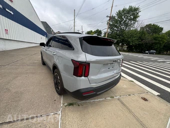 2025 Kia Sorento S - miniatura 7