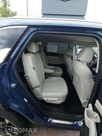 2025 Kia Sorento SX - miniatura 17