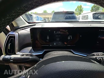 2025 Kia Sorento X-Line - miniatura 9