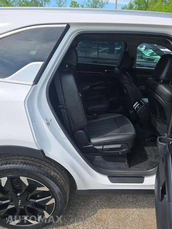 2025 Kia Sorento X-Line - miniatura 17
