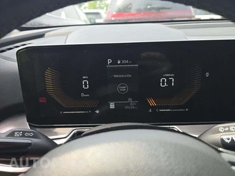 2025 Kia Sorento X-Line EX - miniatura 9
