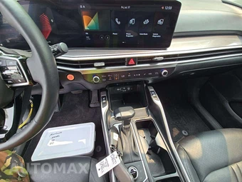 2025 Kia Sorento X-Line EX - miniatura 10