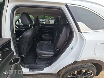 2025 Kia Sorento X-Line EX – miniatura 13